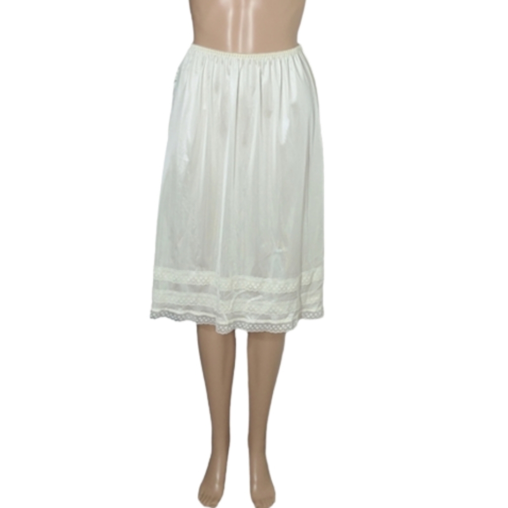 Vintage Patricia Cream Lingerie Lace Half Slip Women's Silky Lacey Skirt Size M